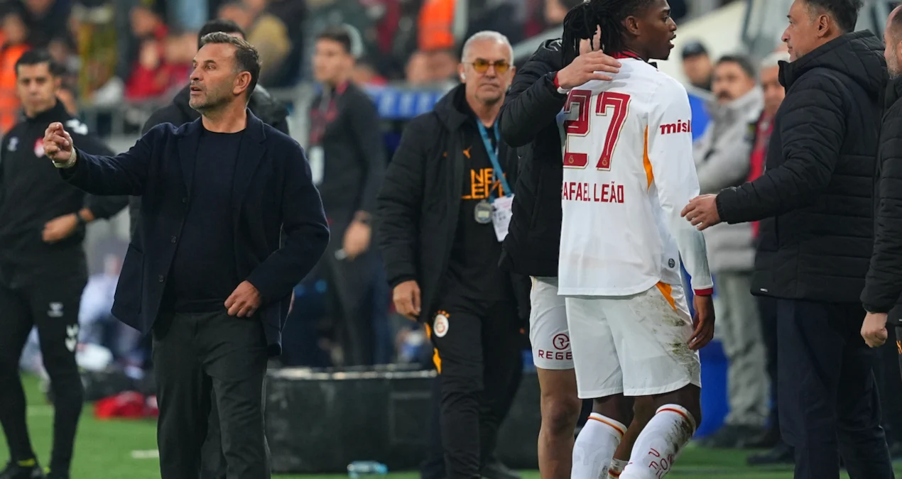 Galatasaray'da Leao şoku! 61'de girdi, 77'de çıktı - www.gundemedair.com