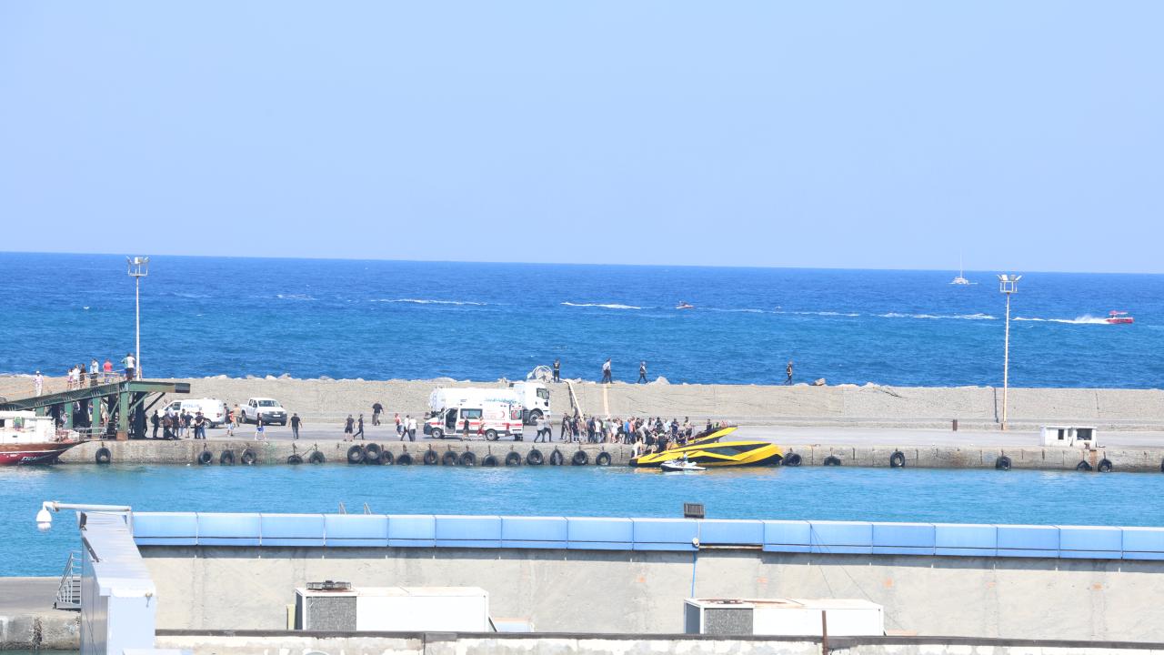 Mersin-Girne deniz seferleri, geminin alabora olması nedeniyle iptal edildi