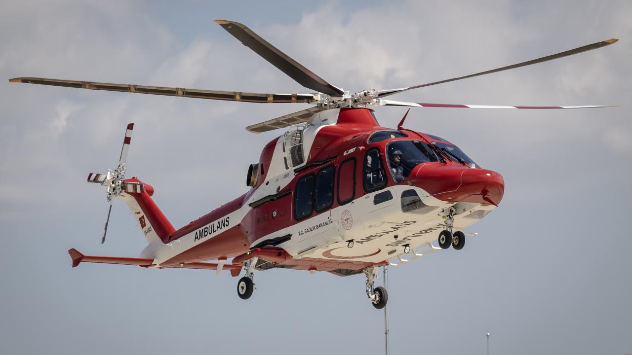 Bakan Çiftçi, T625 GÖKBEY helikopterinin teslimatını gerçekleştirdi