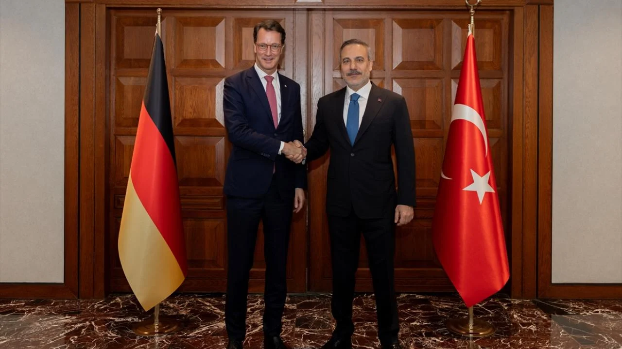 Dışişleri Bakanı Hakan Fidan, Almanya’nın Kuzey Ren-Vestfalya Eyaleti Başbakanı Hendrik