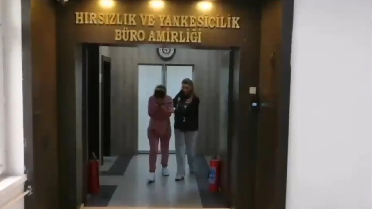 Gölbaşı’nda evden hırsızlık şüphelisi hamile kadın tutuklandı. Olayla ilgili soruşturma yürütüldü.