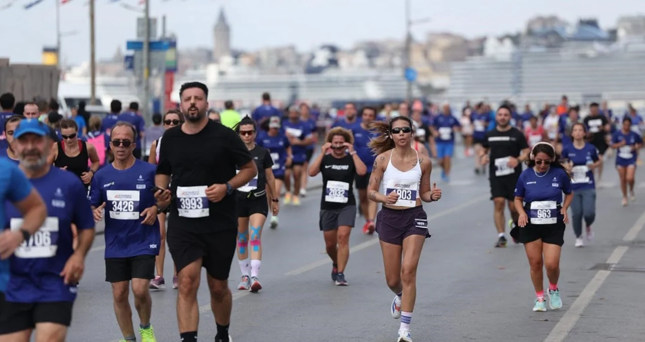 İstanbul’u Koşuyorum Avrupa Etabı 5.500 Koşucuyla Gerçekleştirildi