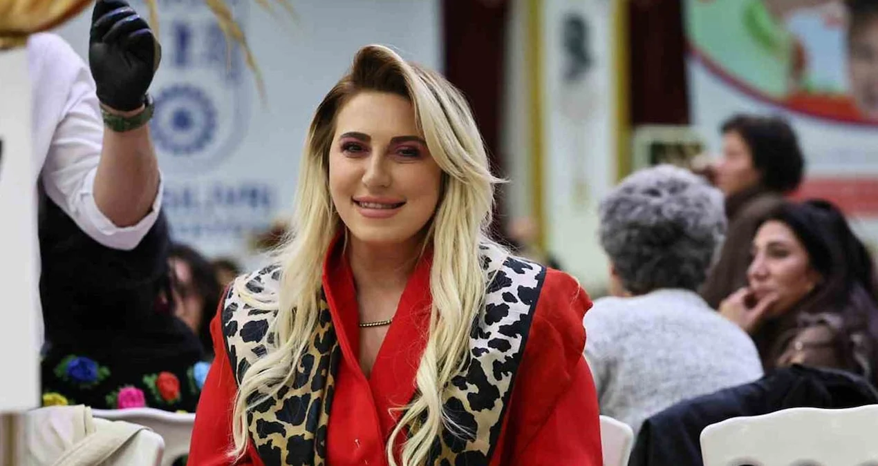 İBB ve Silivri Meclis Üyesi Ebru Akgün Pekel CHP’den istifa etti - www.gundemedair.com