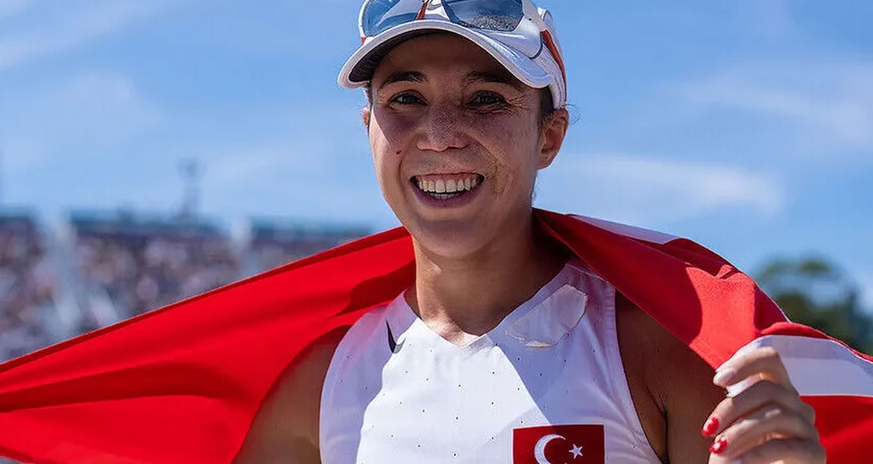 Burhan Felek Spor Kompleksi’nde düzenlenen 2026 Avrupa Modern Pentatlon Şampiyonası kapsamında İlke Özyüksel Mihrioğlu’nun altın madalya başarısı.
