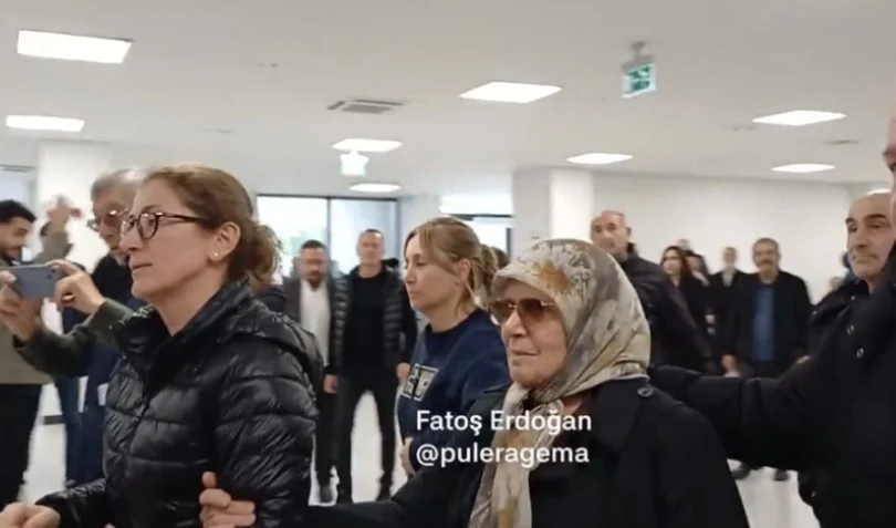 İmamoğlu'nun babası Hasan İmamoğlu, Silivri Cezaevi'nde alkışlarla karşılandı - www.gundemedair.com