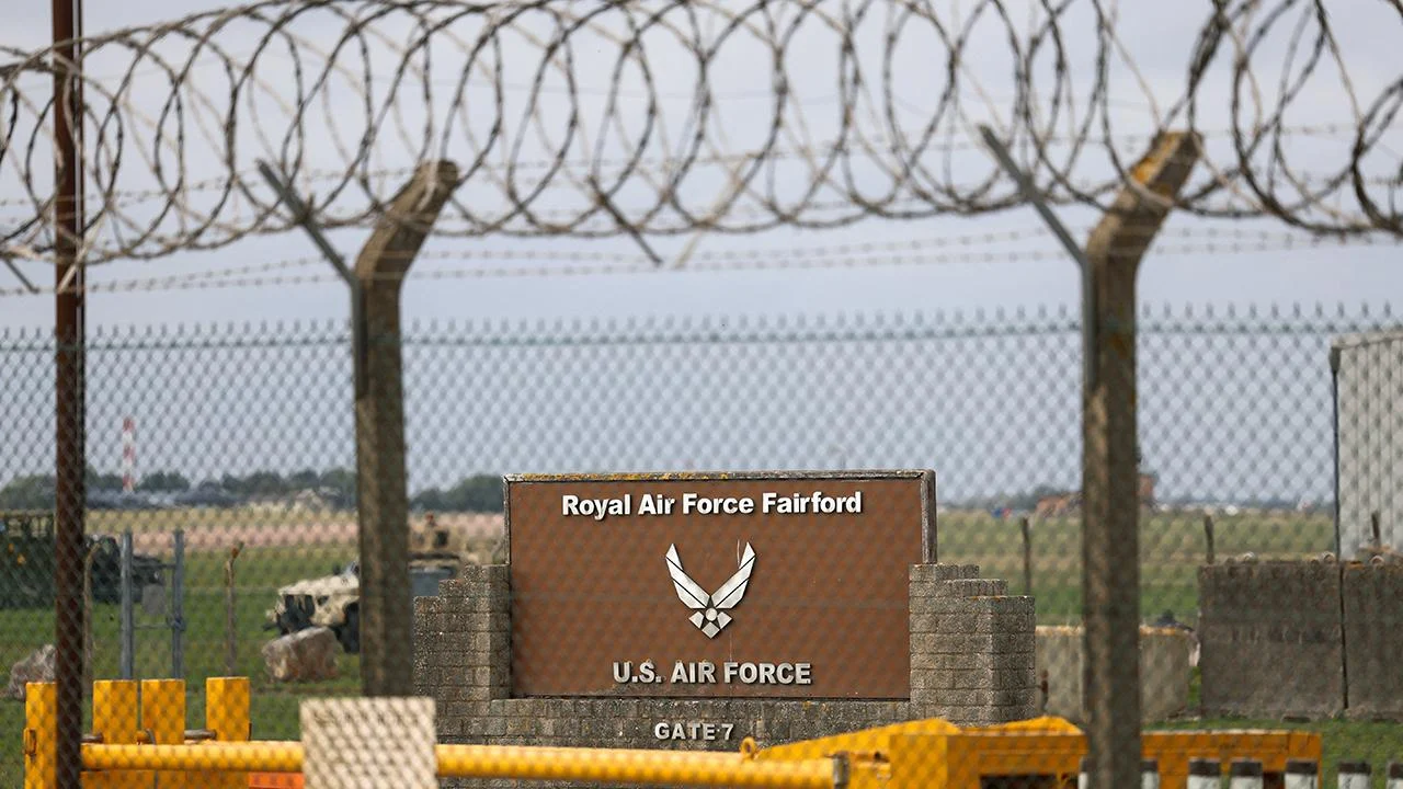 RAF Fairford Üssü Yakınında Terör Şüphesiyle Beş Gözaltı ve Güvenlik Operasyonu