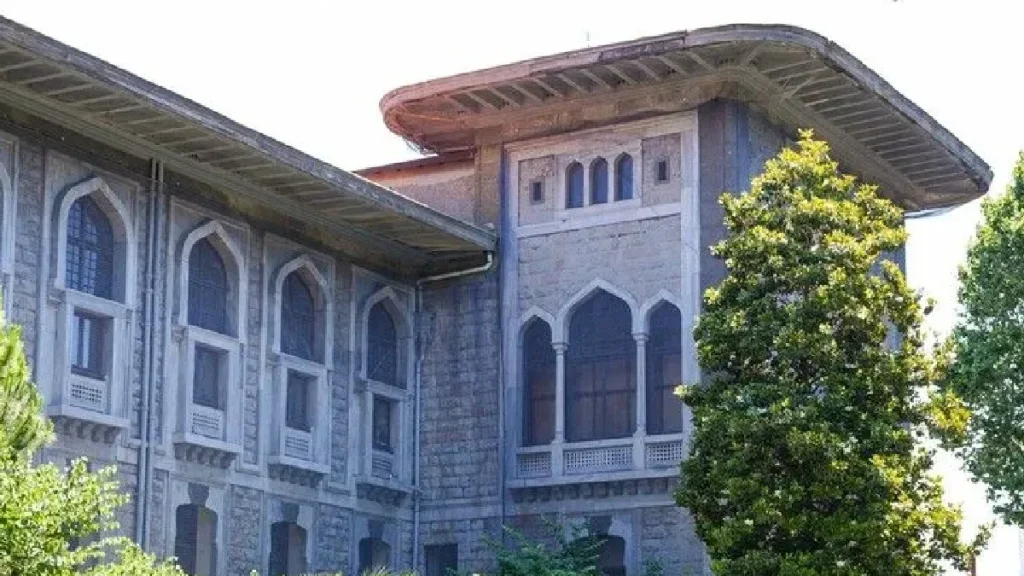İstanbul Erkek ve Kabataş Erkek Liseleri, 2026 LGS'de 500 Tam Puanla Zirvede - www.gundemedair.com