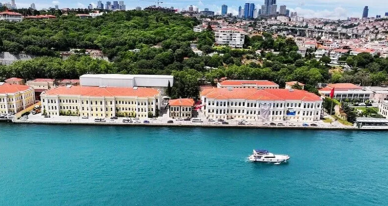 İstanbul Erkek ve Kabataş Erkek Liseleri, 2026 LGS'de 500 Tam Puanla Zirvede - www.gundemedair.com
