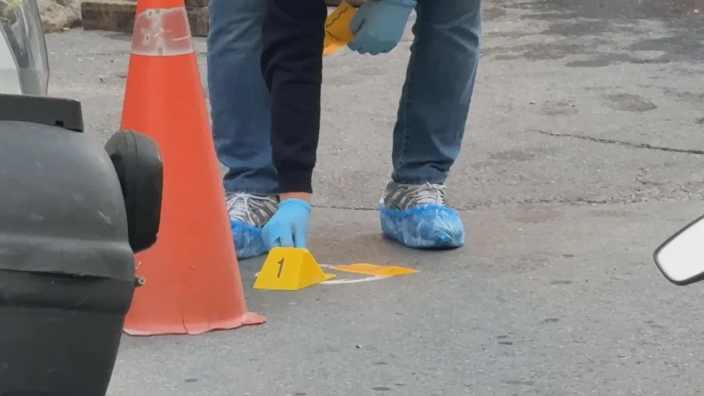 İstanbul Kağıthane'de park halindeki cipe silahlı saldırı: 1 ölü - www.gundemedair.com