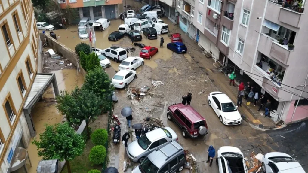 İstanbul'da kuvvetli yağış uyarısı: 16–17 Ekim - www.gundemedair.com