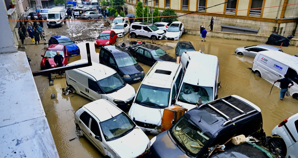 İstanbul'daki su baskınları için adli soruşturma başlatıldı - www.gundemedair.com