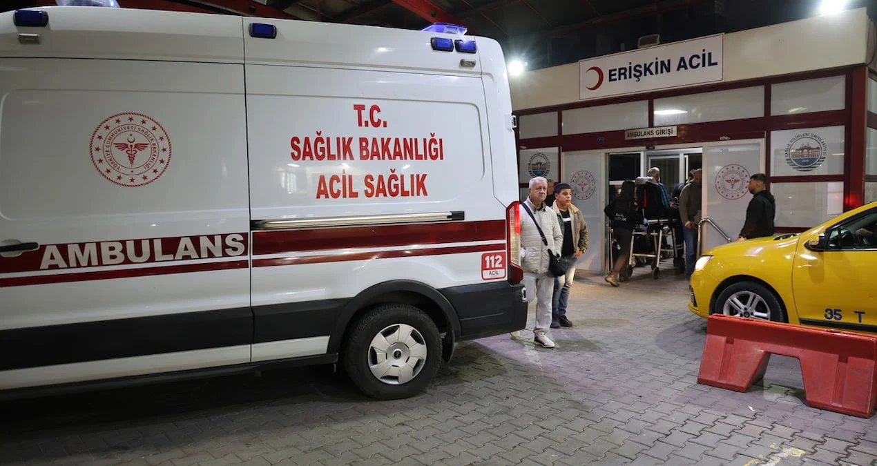 İzmir Konak Sahili'nde Kavga: Kulağını Isırarak Kaçtı, Kopan Parça Bulunamadı - www.gundemedair.com