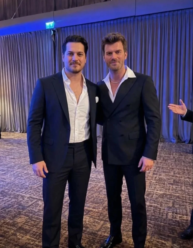 Kıvanç Tatlıtuğ ve Çağatay Ulusoy, Itır Esen ve Engin Aykanat'ın Düğününde Buluştu - www.gundemedair.com