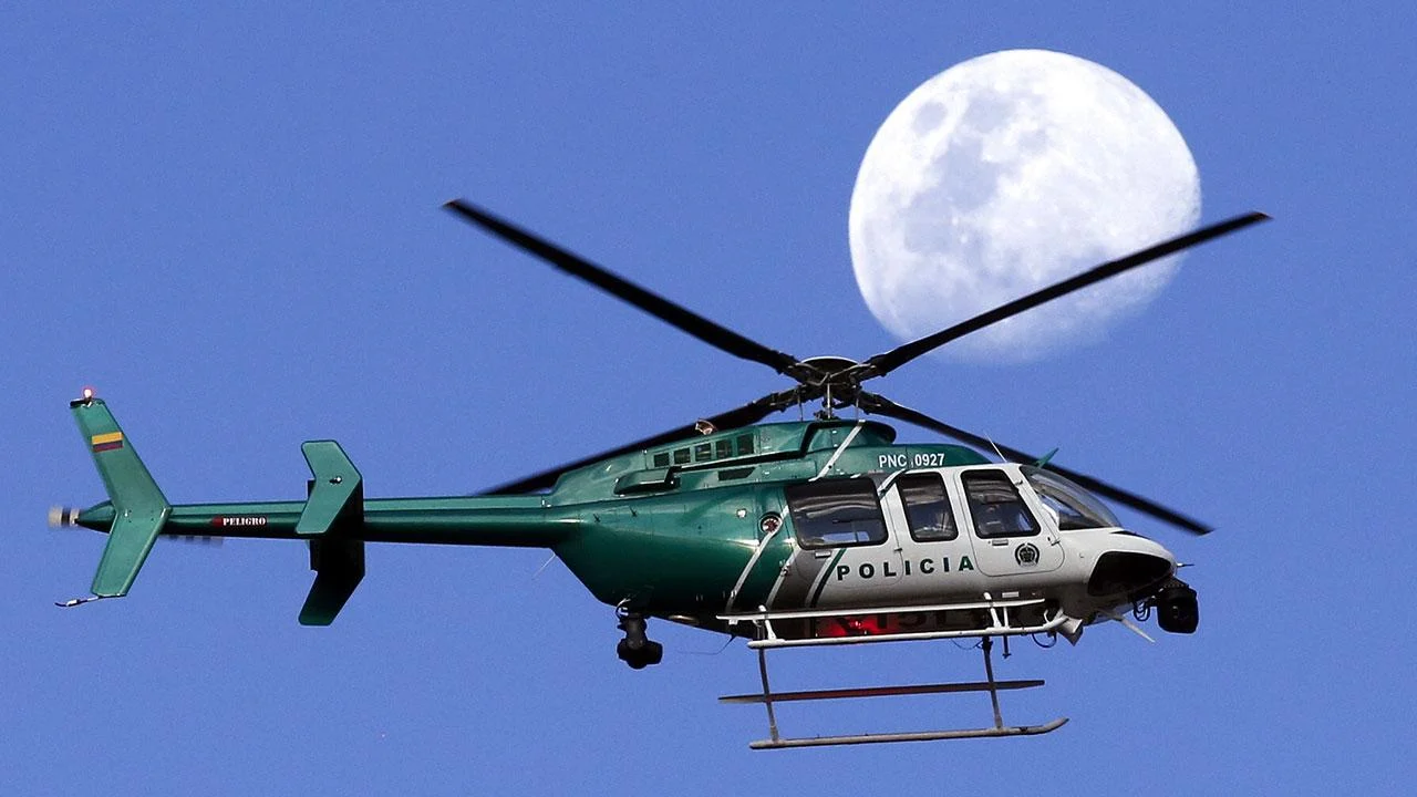Kolombiya'da Askeri Helikopterin Düşmesi Sonucu 19 Kişi Yaralandı - www.gundemedair.com