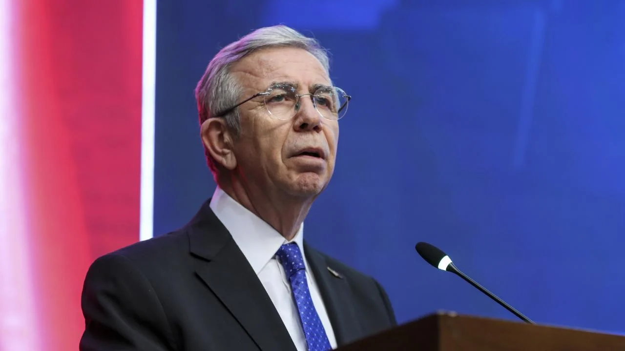 Mansur Yavaş, CHP üyeliğinden ayrıldığını ve bağımsız devam edeceğini açıkladı