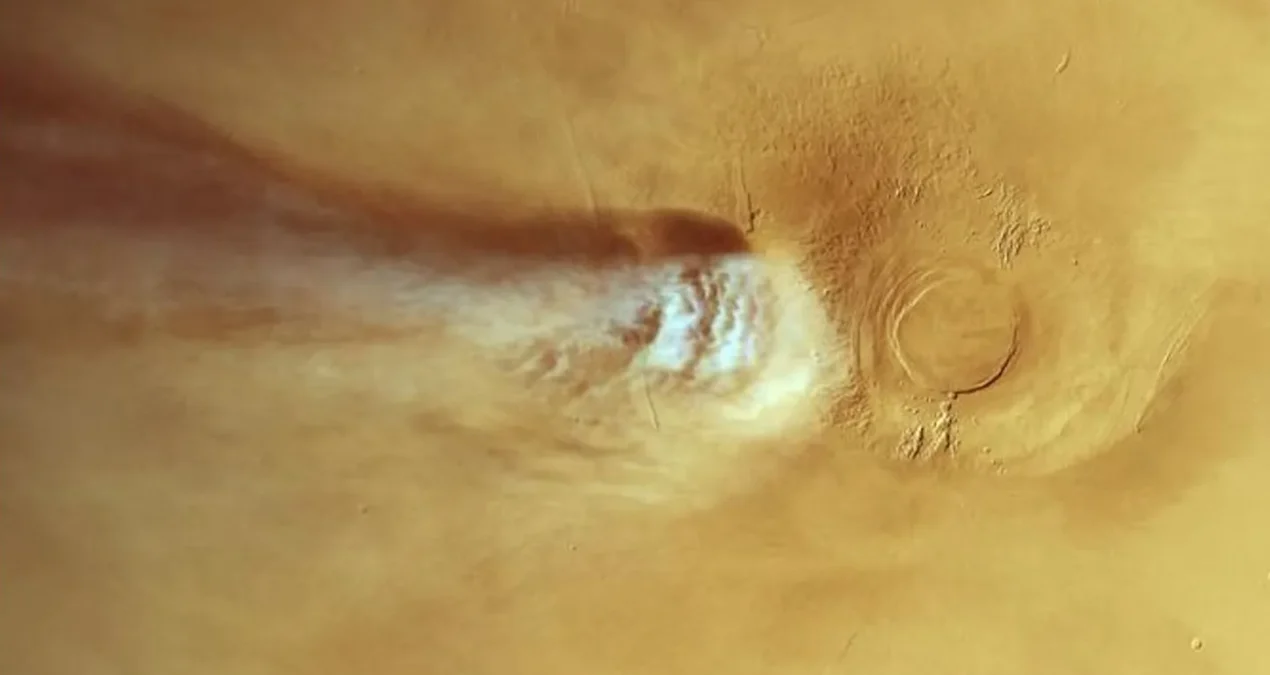 Mars’taki 1.800 kilometrelik dev bulutun sırrı çözüldü - www.gundemedair.com