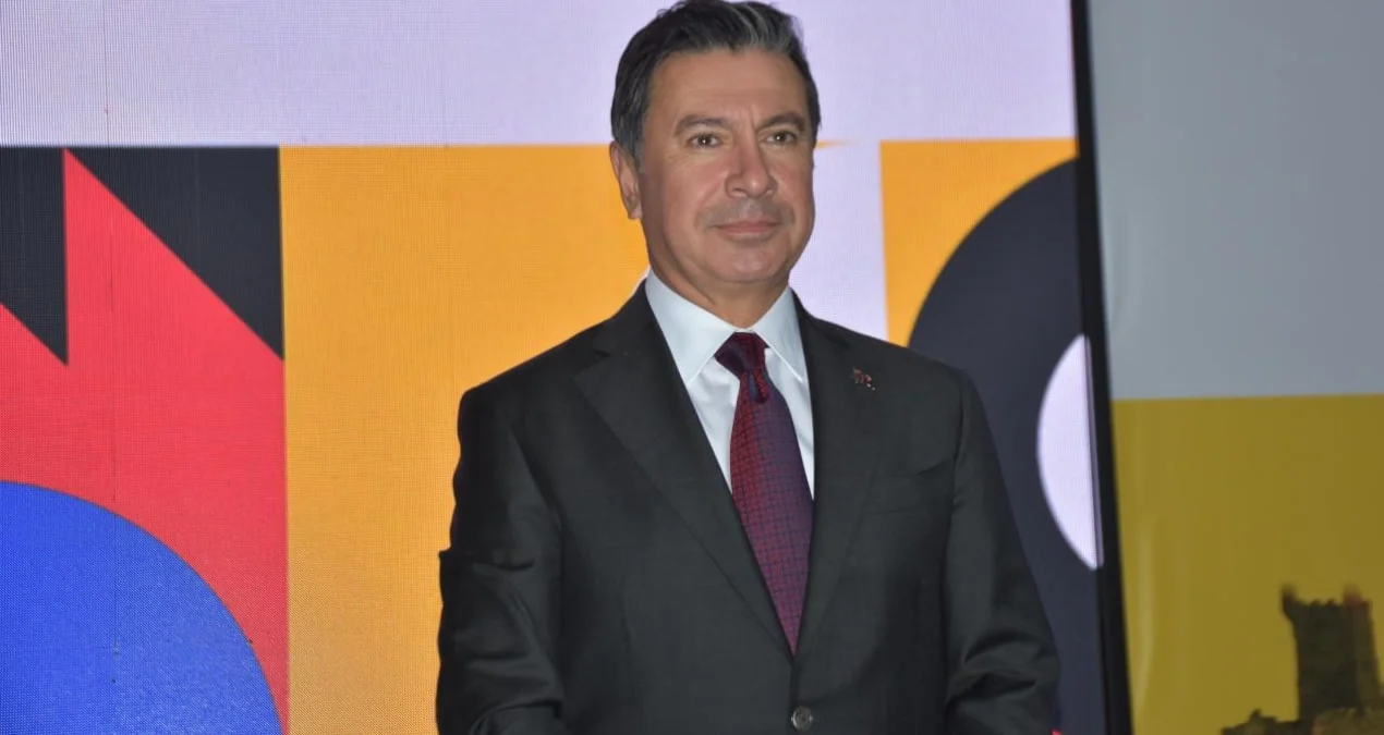 Muğla Belediye Başkanı Ahmet Aras, CHP'den istifa etti; AKP'ye katılacağı iddialarını reddetti - www.gundemedair.com