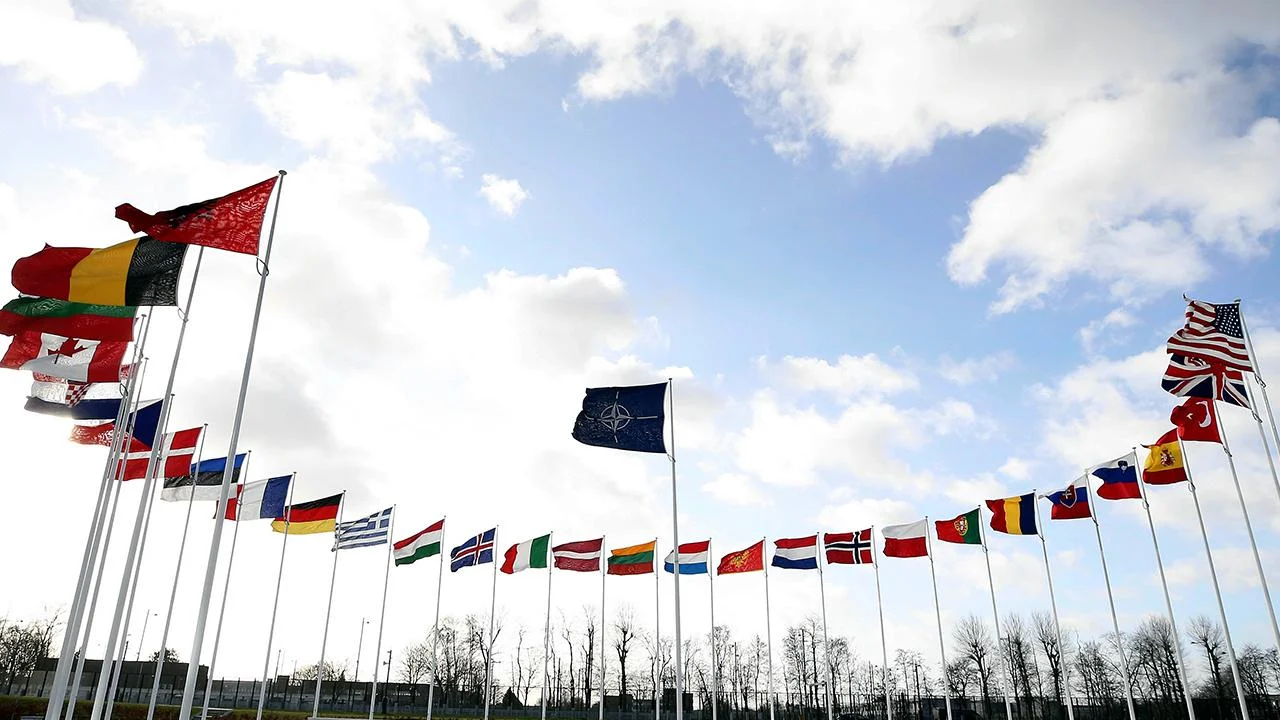 NATO, Rusya’nın güç kullanma tehdidini ve nükleer söylemlerini kınıyor