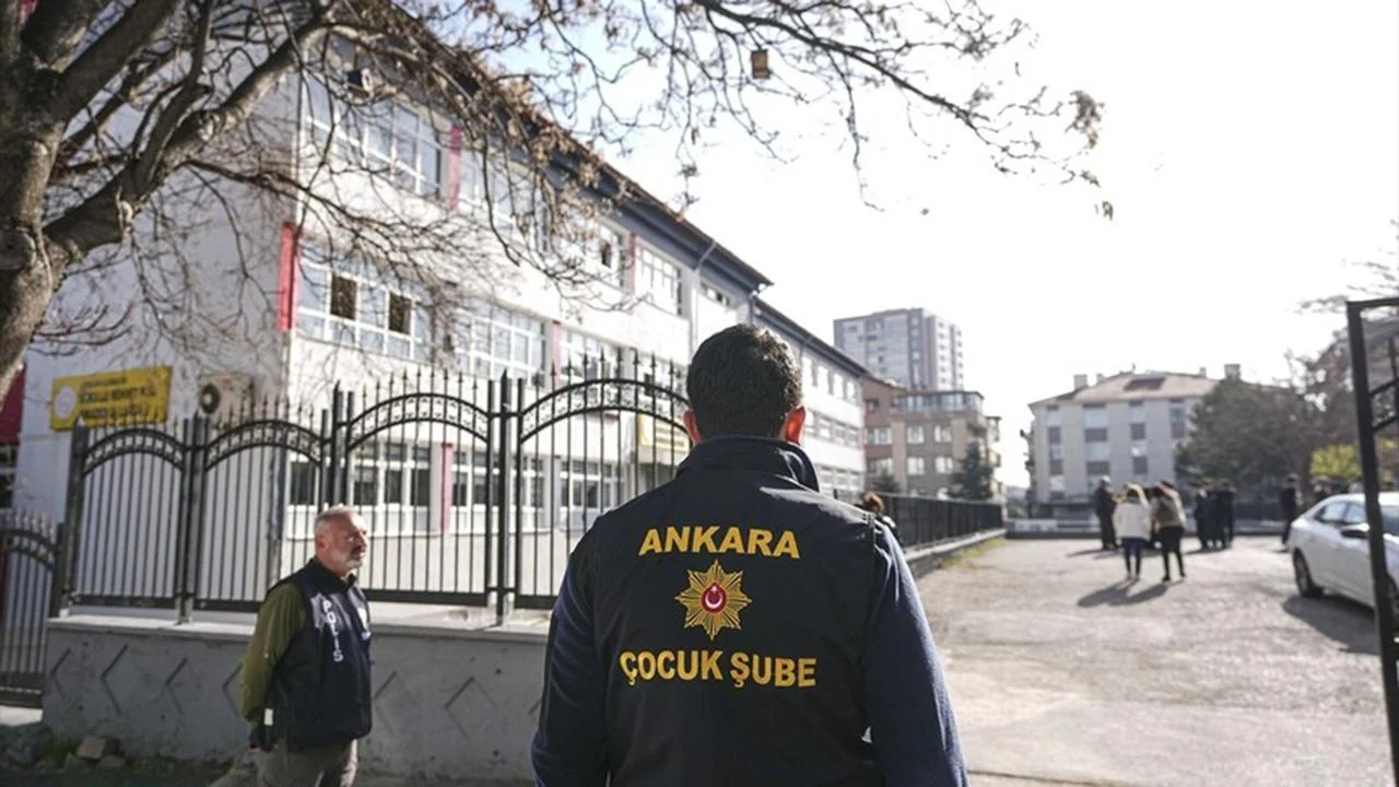 Bakan Çiftçi, okullarda güvenlik tedbirlerini artıracaklarını açıkladı
