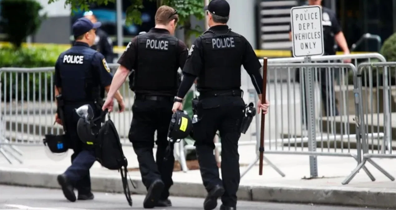 Oregon'da İlkokula Saldırı: Üç Çocuk ve Bir Öğretmen Hayatını Kaybetti - www.gundemedair.com