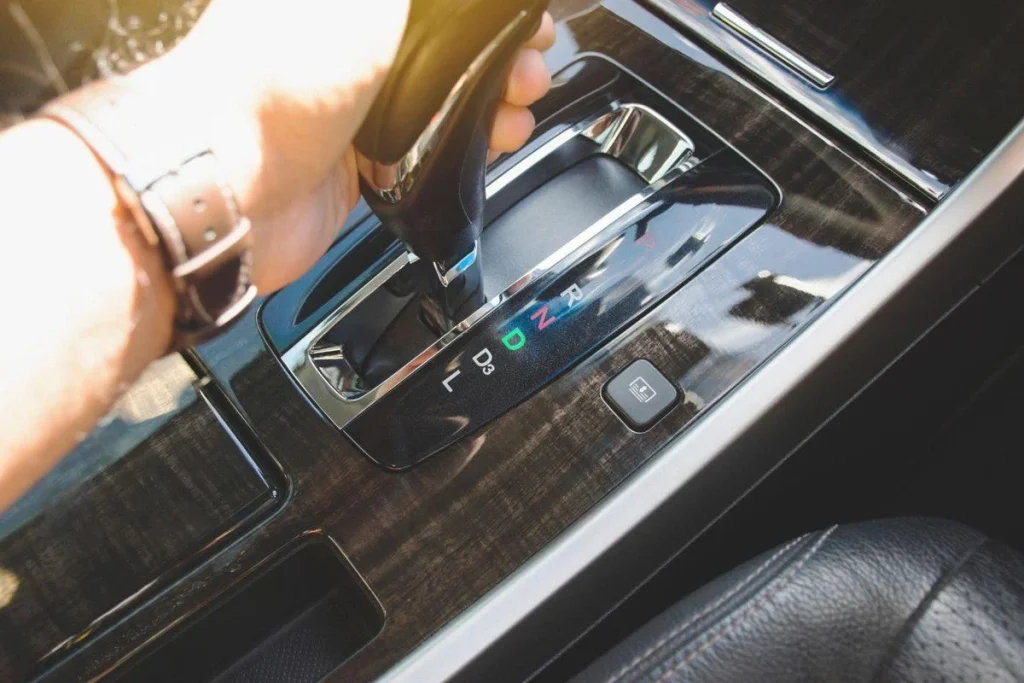 Otomatik Vites D'ye Alınca Neden Sarsıntı Yapıyor - www.gundemedair.com
