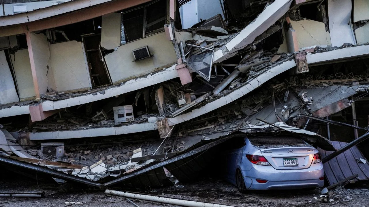 Panama'da 6,1 büyüklüğünde deprem