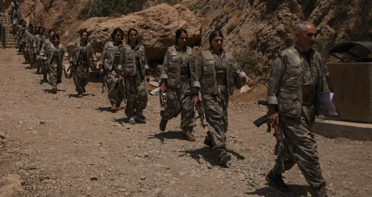 PKK'nın Metina'daki kamplarını boşaltması ve lideri Abdullah Öcalan'ın İmralı'daki koşulları gündemde - www.gundemedair.com