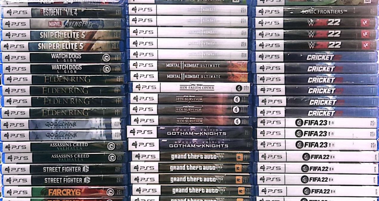 Sony’nin yeni PS5 kutularına eklediği dijital dağıtım uyarısı (Ocak 2028’den itibaren fiziksel disk yok).