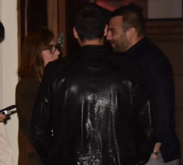 Rabia Soytürk ve Serhan Adalı Etiler'de Görüntülendi - www.gundemedair.com