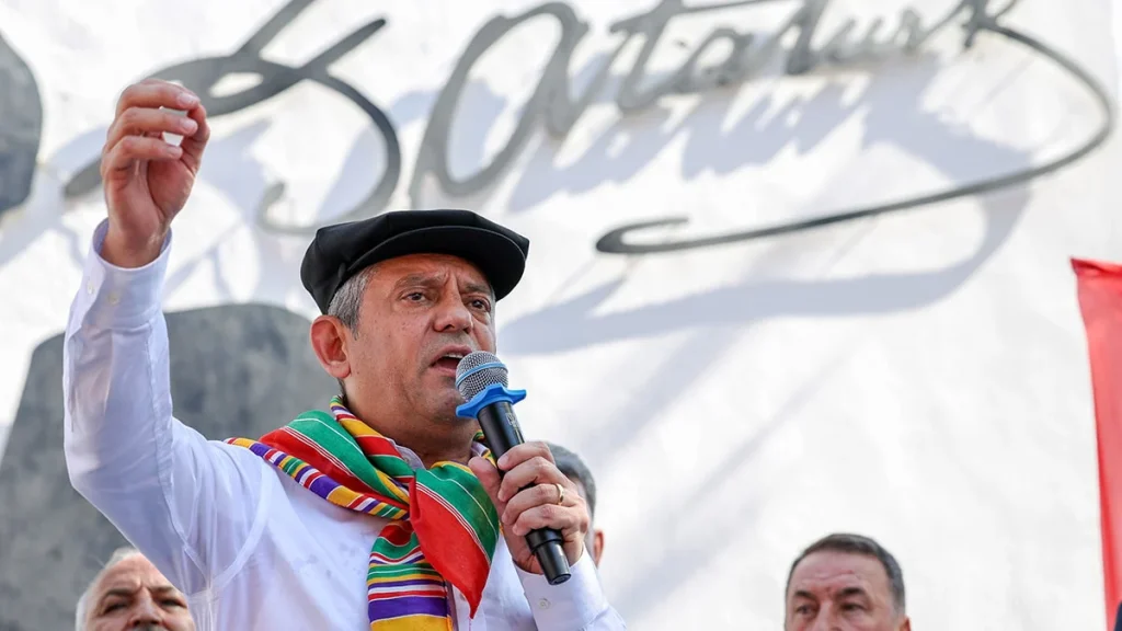 Özel: Bunların asıl hesabı bezdirip ‘iktidar değişmez’ dedirtmek - Sözcü Gazetesi