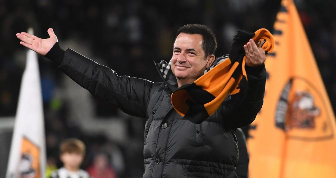 Hull City, transfer döneminde 18 oyuncu ile kadrosunu güçlendirdi