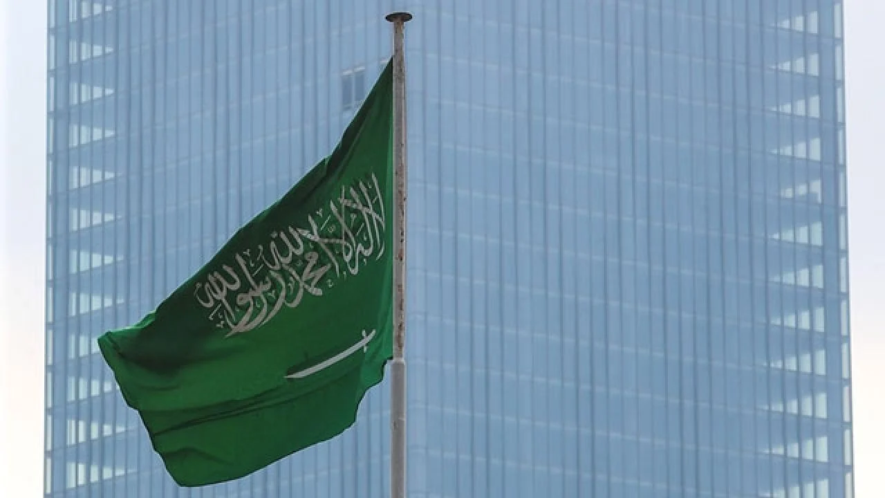 Suudi Arabistan'da 3 kent için tehlikenin geçtiği duyuruldu