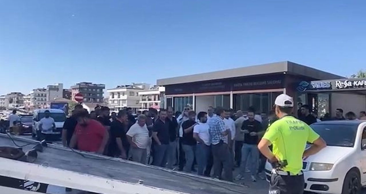 İstanbul Sultanbeyli’de korsan taksicilik nedeniyle bıçaklı kavga çıktı