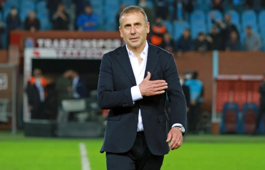 TFF, A Milli Takım'ın Geçici Teknik Direktörü Olarak Samet Aybaba'yı Düşünüyor - www.gundemedair.com