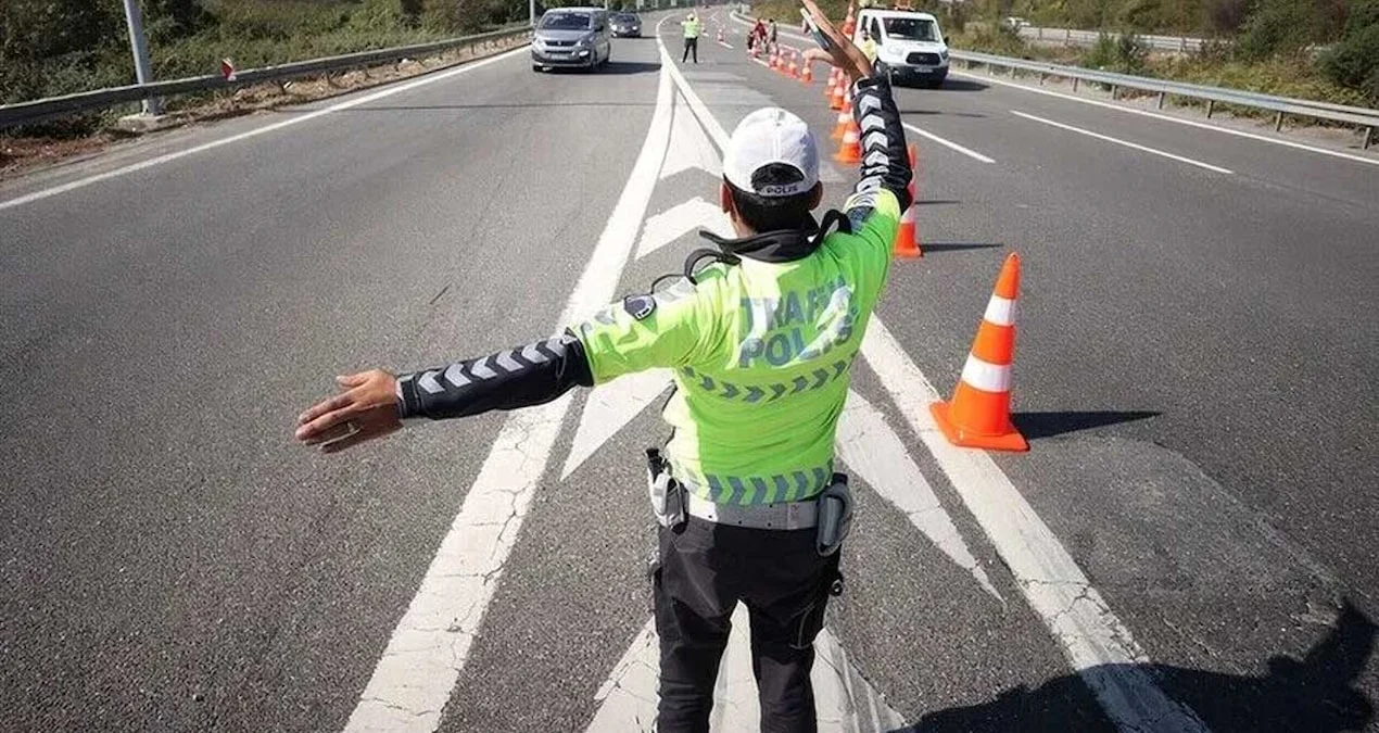Ankara'da bazı yollar çift yönlü trafiğe kapalı olacak - Sözcü Gazetesi