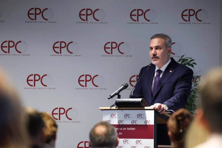 Türkiye ve Belçika Bakanları Brüksel'de Kritik Zirvede Bir Araya Geldi - www.gundemedair.com