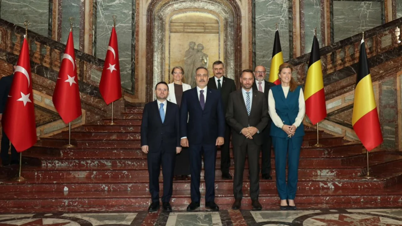 Türkiye ve Belçika Bakanları Brüksel'de Sınır Ötesi Suçlarla Mücadeleyi Görüşecek - www.gundemedair.com