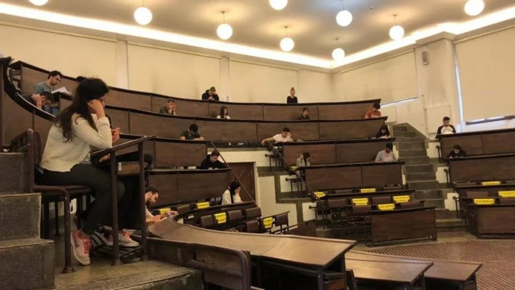 Türkiye'nin en iyi üniversitesi açıklandı: ODTÜ veya Boğaziçi değil - www.gundemedair.com