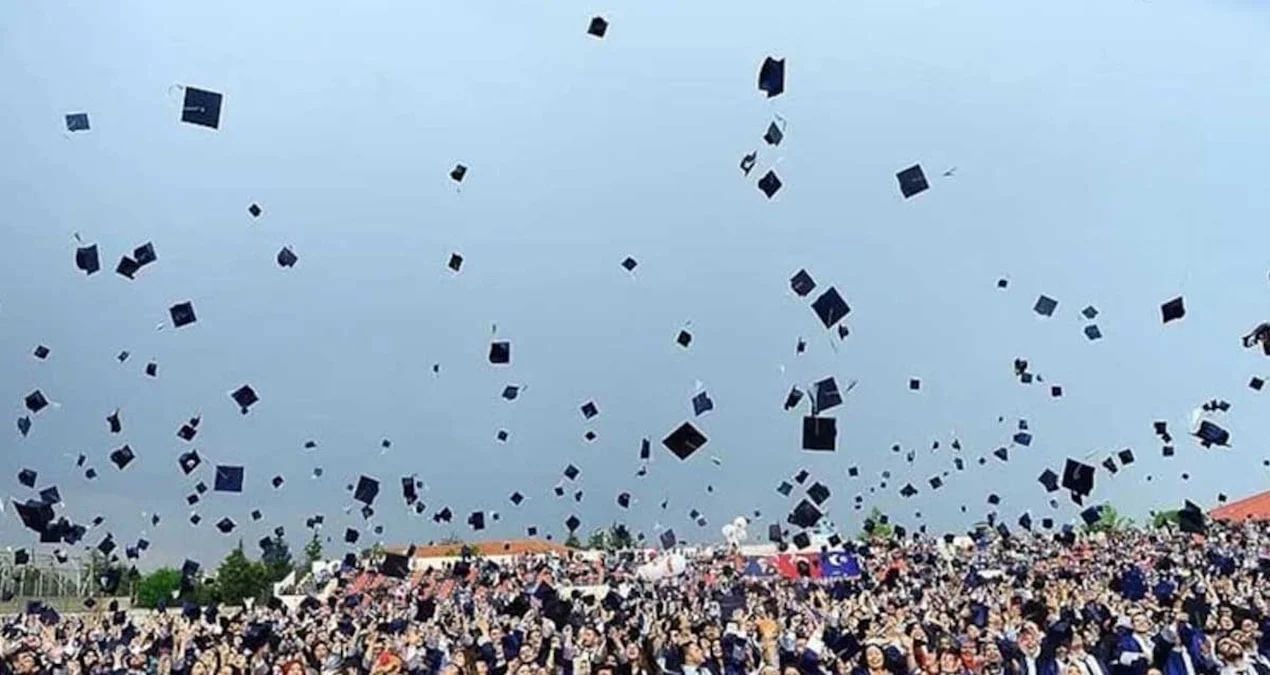 Mezunlar üniversite tercihinden memnun, bölüm seçiminde pişmanlık artıyor
