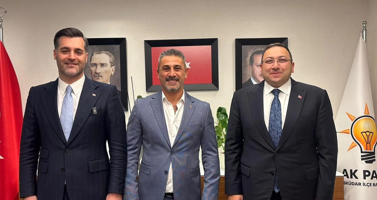 Üsküdar Belediye Meclisi’nde CHP’li 4 Üye AKP’ye Katıldı