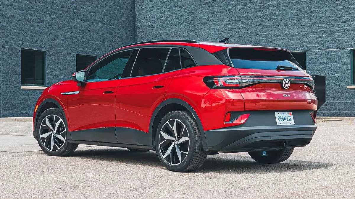 Volkswagen, Yangın Riski Nedeniyle 22 Binden Fazla ID.4 Modelini Geri Çağırdı - www.gundemedair.com