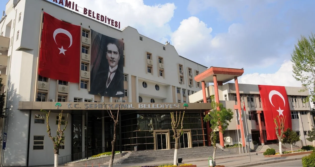 Şehitkamil Belediyesi’nin 2024 faaliyet raporunda gıda yardımı sayılarıyla ilgili çelişki iddiası.