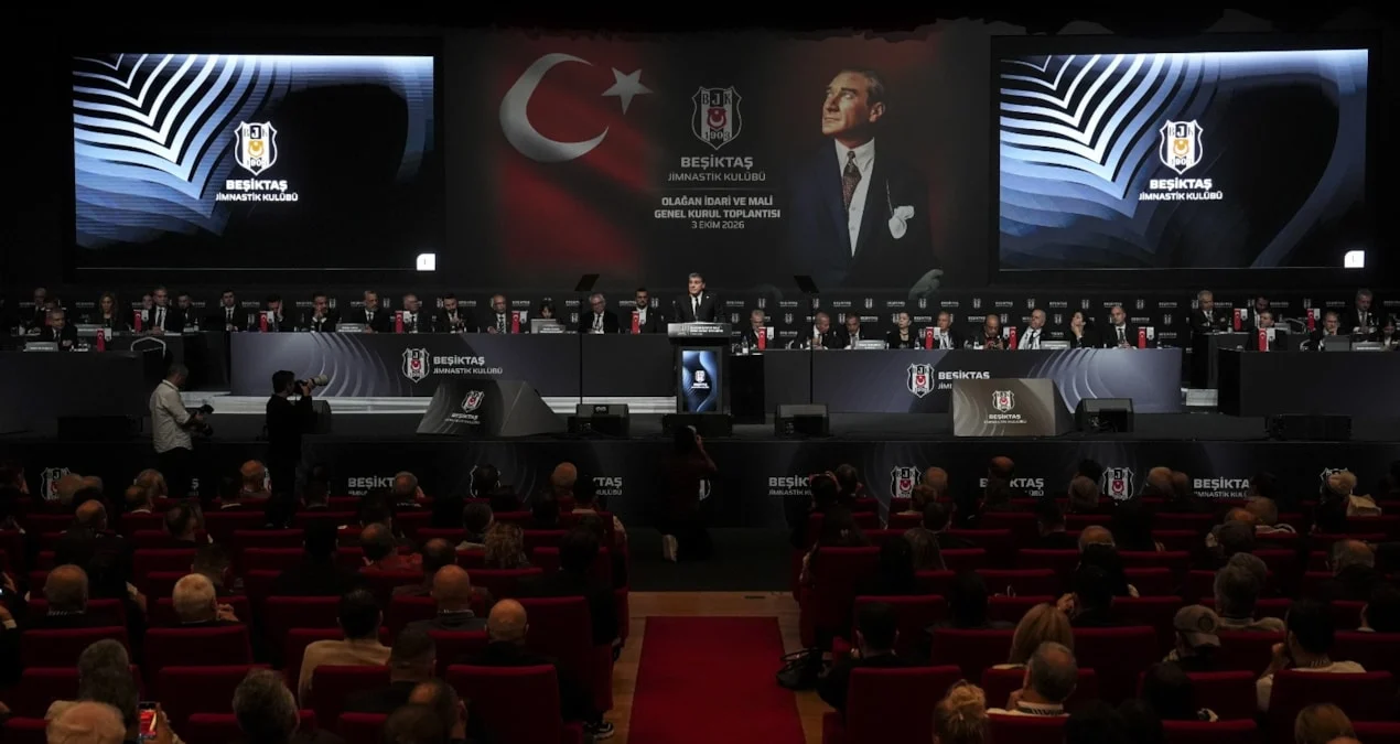Beşiktaş Genel Kurulu’nda Kazım Yiğit Yurteri’nin İhracı Oylamasında Gerginlik Yaşandı