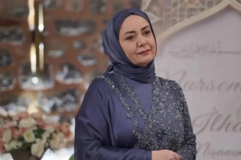 Kızılcık Şerbeti'ndeki Vedaların Perde Arkası: Ceren Karakoç'tan Sibel Taşçıoğlu Hakkında Olay Açıklama! - Sözcü Gazetesi