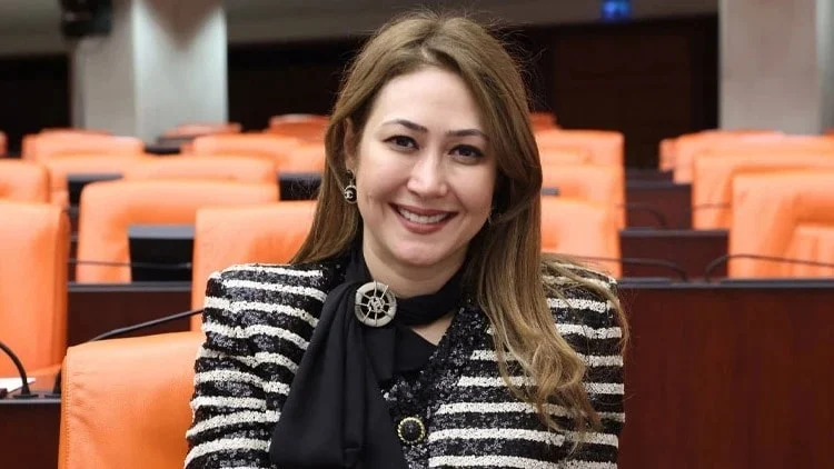 MHP'li milletvekilinin yaralandığı kazanın görüntüleri ortaya çıktı - Sözcü Gazetesi