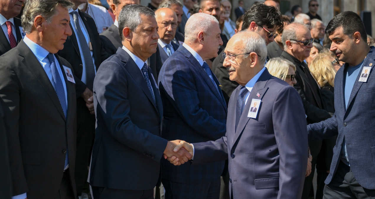 Üsküdar Belediye Meclisi’nde başkan vekili seçimi ertelendi