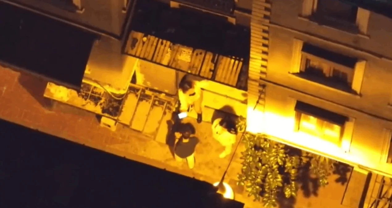 Beyoğlu’nda dron destekli asayiş denetimi sırasında havadan inceleme yapıldığına dair uygulama