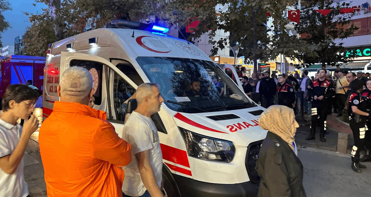 Boşanma aşamasındaki karısını simit fırınında arkadan defalarca bıçakladı - Sözcü Gazetesi