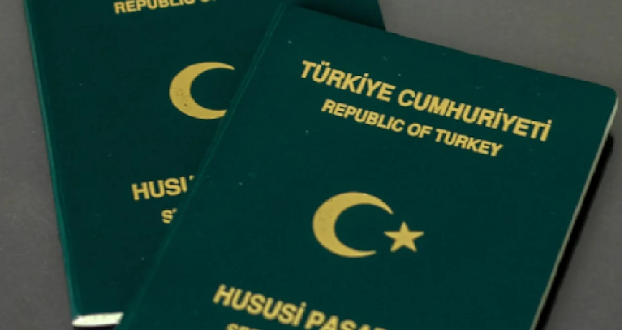 Yeşil Pasaport Kapsamı Genişliyor: 7 Meslek Grubuna Vizesiz Seyahat İmkanı - www.gundemedair.com