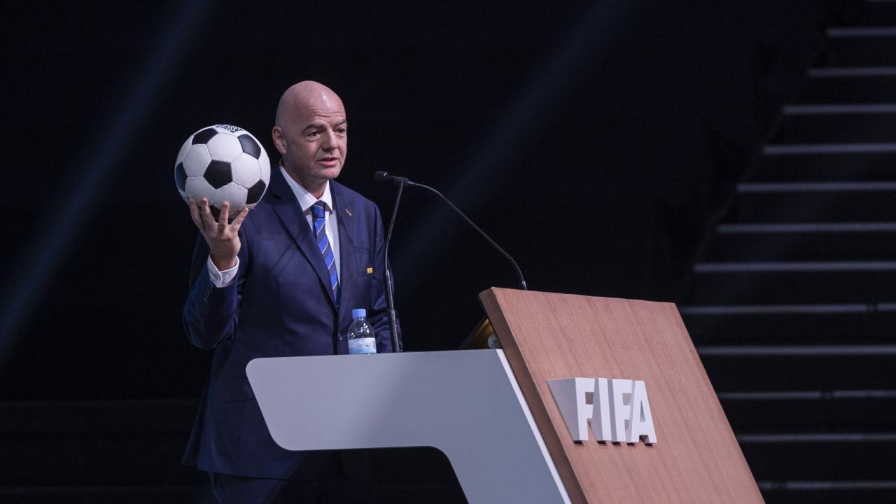UEFA, Infantino hakkında İsviçre’de dava açmak için delil topluyor